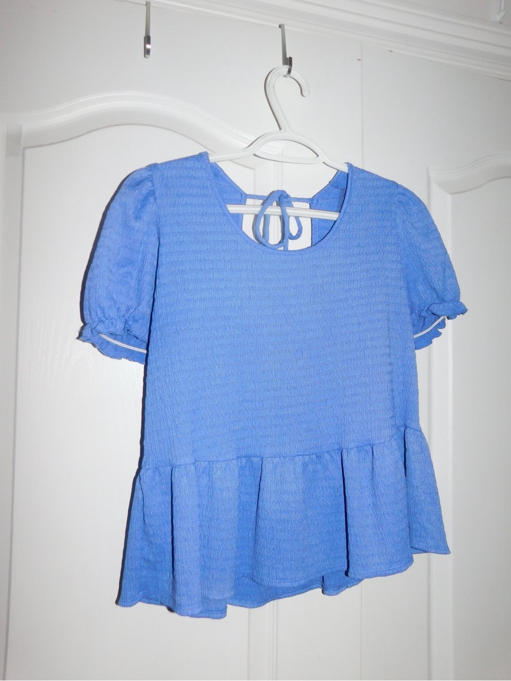 I.N. San Francisco Periwinkle Blue Textured Peplum Tie-Back Blouse Size Medium